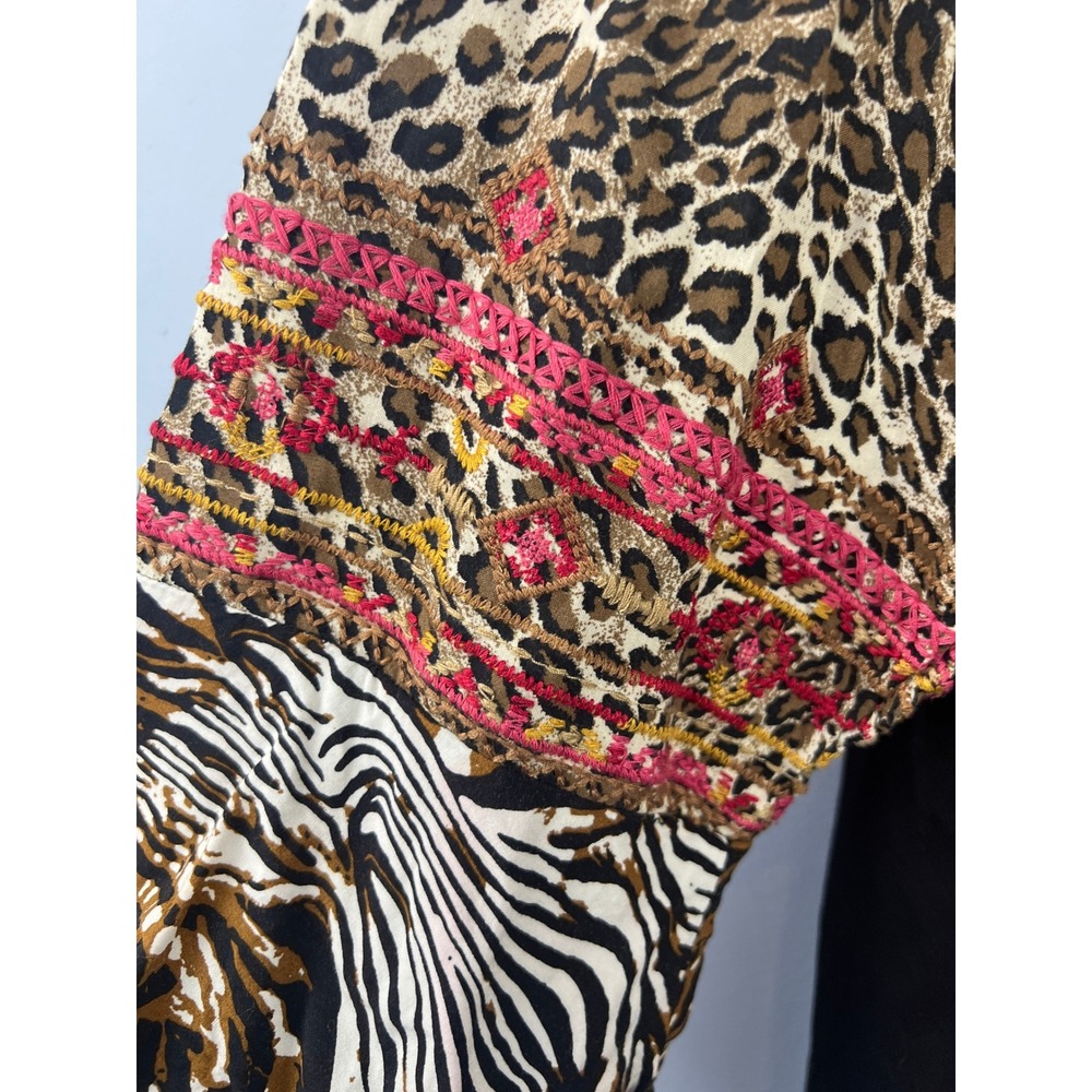 Calessa Bell Sleeve Embroidered Mixed Animal Print Boho Tunic Top SZ 2X Cruise - Picture 7 of 7